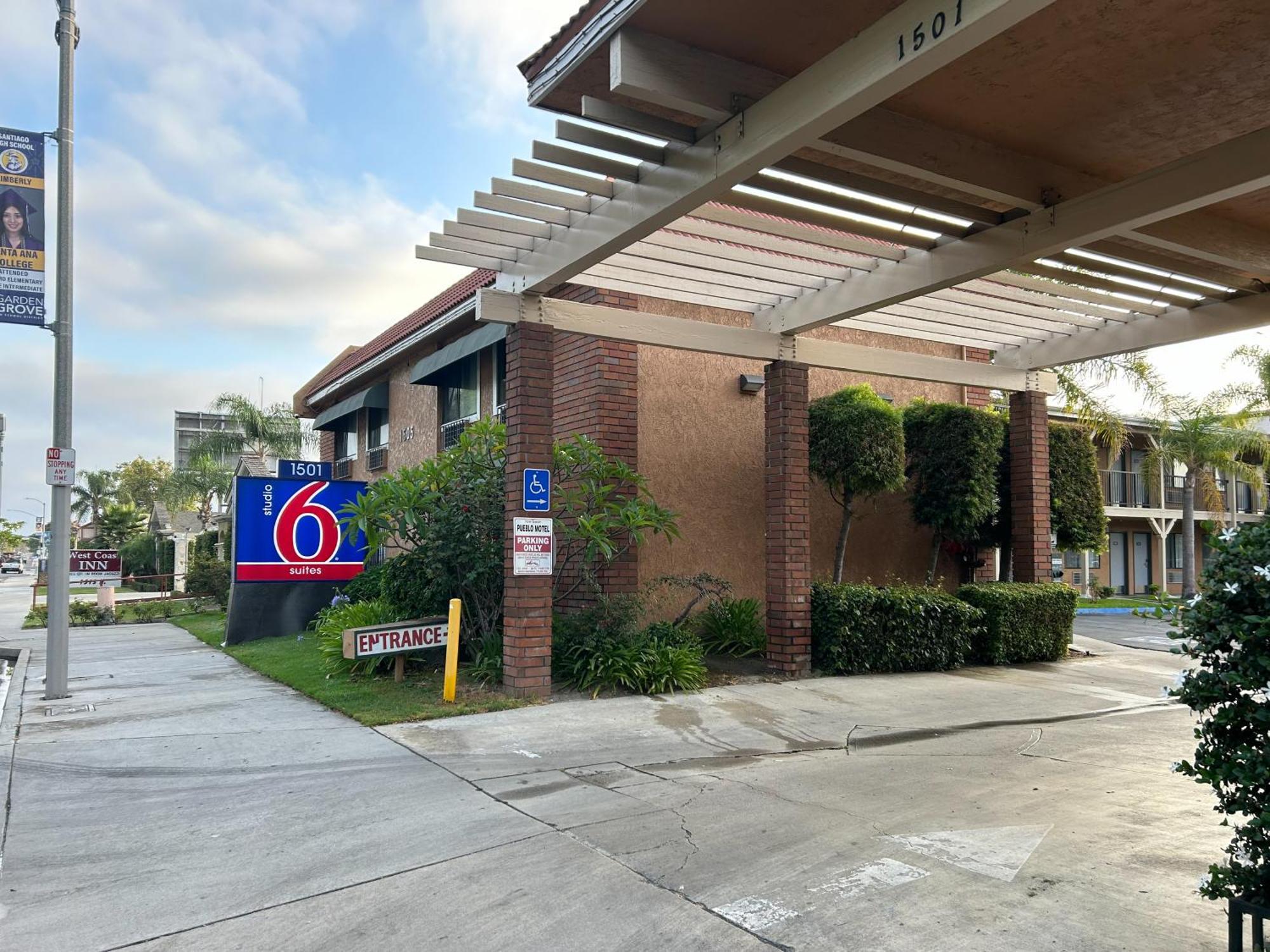 Studio 6 Suites Santa Ana, Ca ภายนอก รูปภาพ