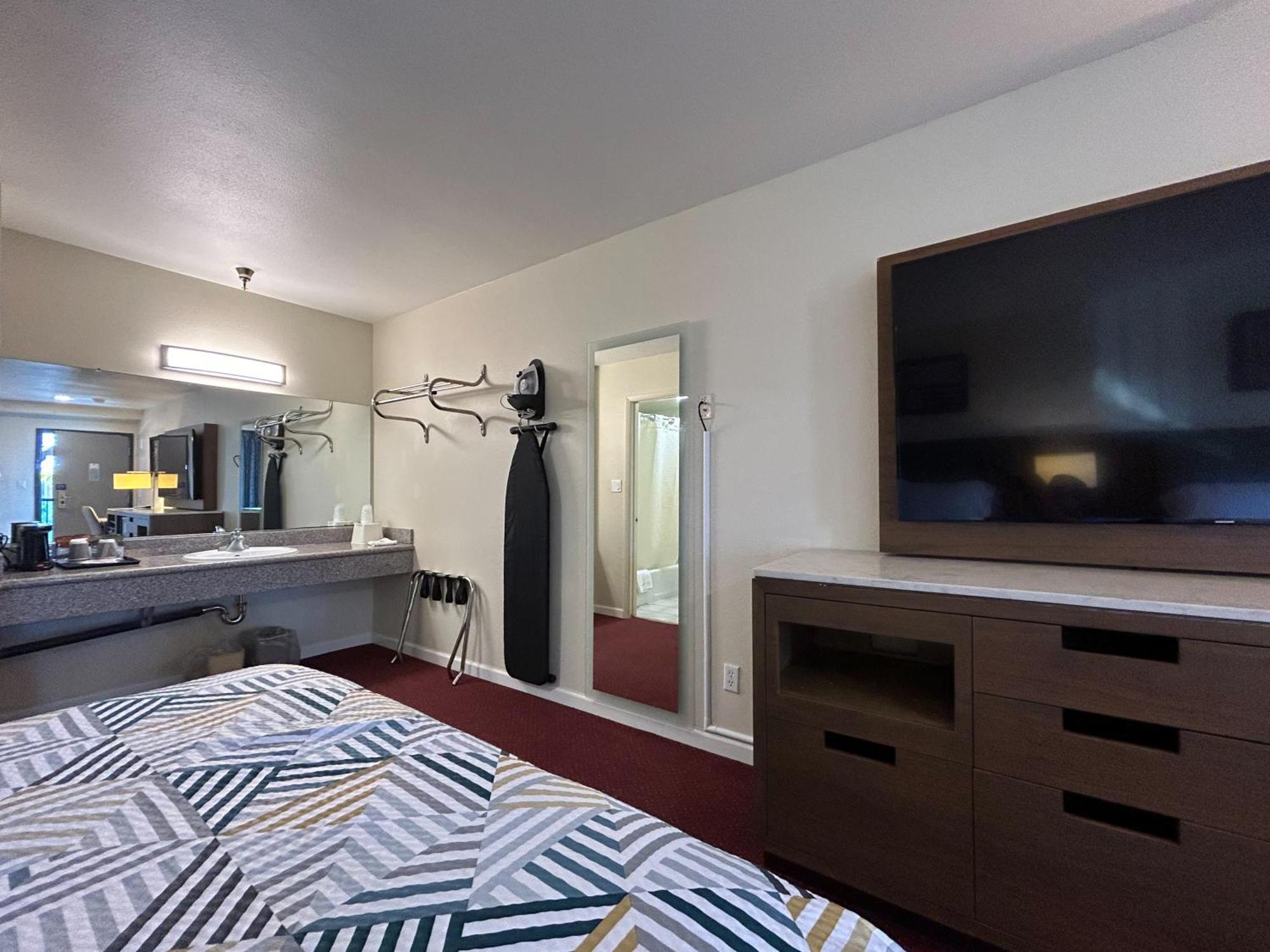 Studio 6 Suites Santa Ana, Ca ภายนอก รูปภาพ