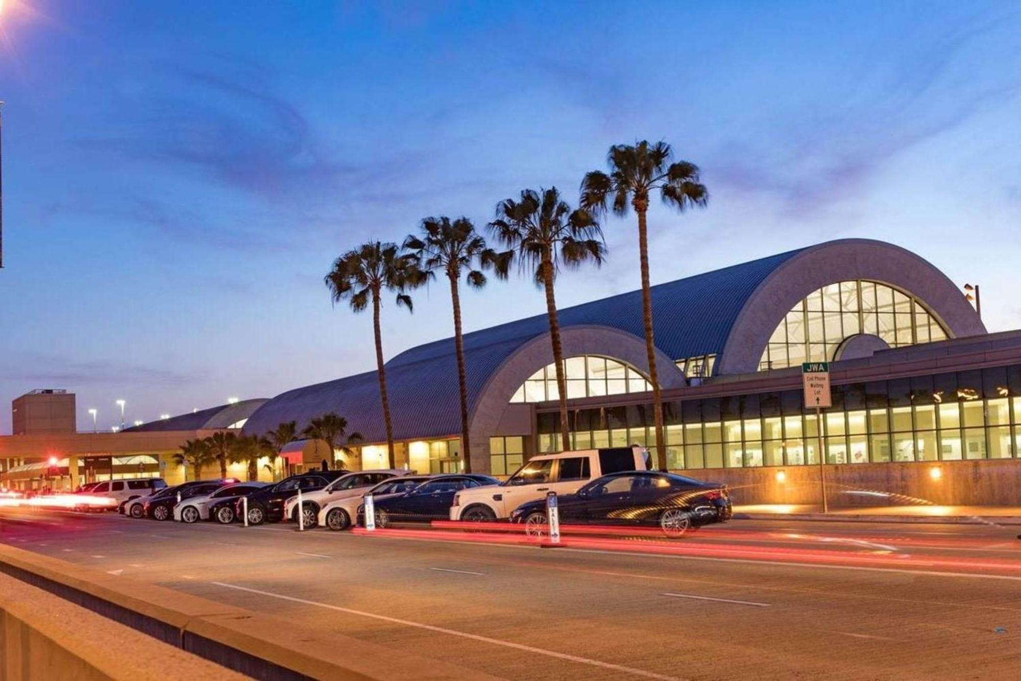 Studio 6 Suites Santa Ana, Ca ภายนอก รูปภาพ